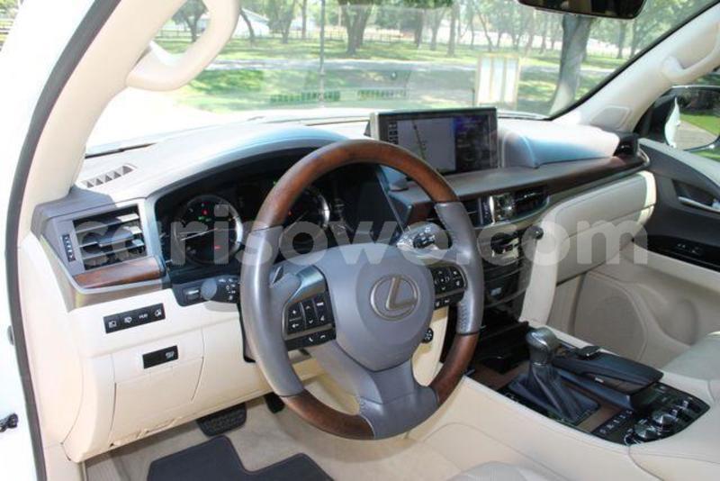 Big with watermark 2016 lexus lx 570 37