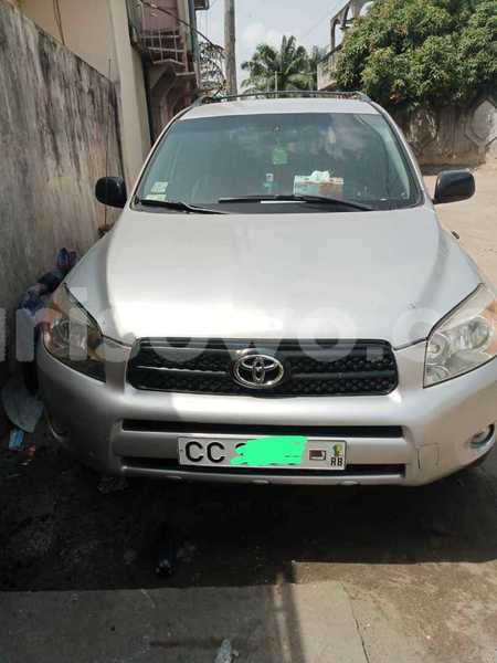 Big with watermark toyota rav4 benin cotonou 19461