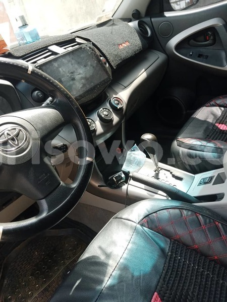 Big with watermark toyota rav4 benin cotonou 19461