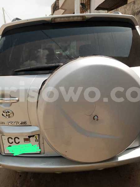 Big with watermark toyota rav4 benin cotonou 19461
