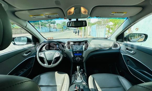 Sayi Na hannu Hyundai Santa Fe Azurfa Mota in Abomey Calavi a Benin Sayi Na hannu Hyundai Santa Fe Azurfa Mota in Abomey Calavi a Benin