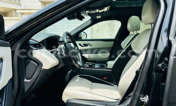 Sayi Na hannu Land Rover Range Rover Velar Black Mota in Cotonou a Benin Sayi Na hannu Land Rover Range Rover Velar Black Mota in Cotonou a Benin