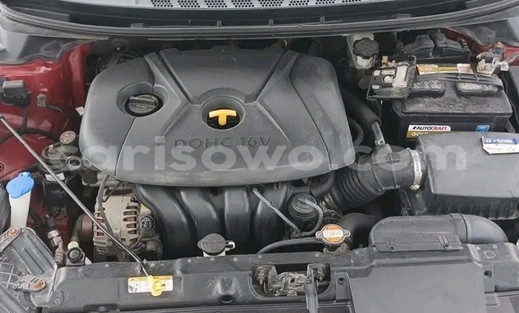 Acheter Import Voiture Hyundai Elantra Rouge à Cotonou, Benin Acheter Import Voiture Hyundai Elantra Rouge à Cotonou, Benin