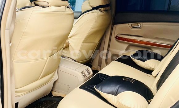 Acheter Occasion Voiture Lexus RX 330 Beige à Abomey Calavi, Benin Acheter Occasion Voiture Lexus RX 330 Beige à Abomey Calavi, Benin