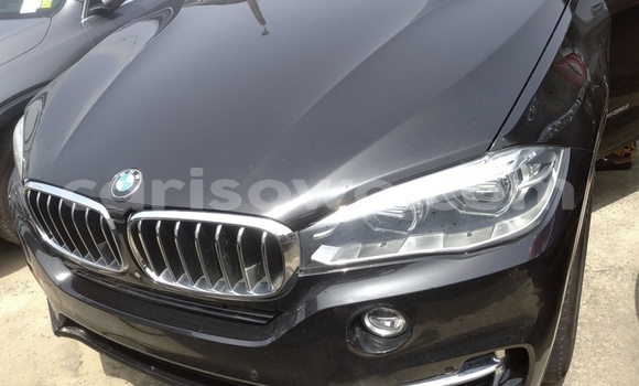 Ra Àlòkù BMW X5 Black Ọkọ̀ in Cotonou ni Benin