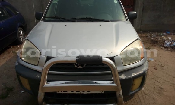 Acheter Occasion Voiture Toyota RAV4 Gris à Cotonou, Benin Acheter Occasion Voiture Toyota RAV4 Gris à Cotonou, Benin