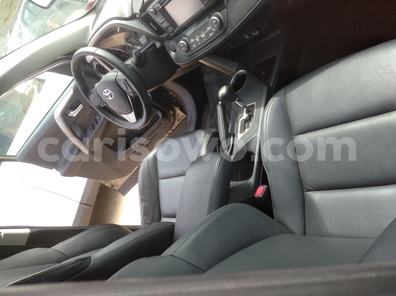 Big with watermark toyota rav4 benin cotonou 19504