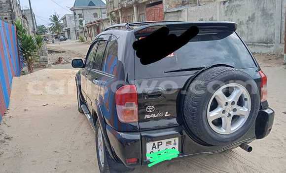 Acheter Occasion Voiture Toyota RAV4 Noir à Cotonou, Benin Acheter Occasion Voiture Toyota RAV4 Noir à Cotonou, Benin