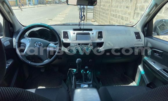 Sayi Sabo Toyota Hilux Black Mota in Abomey Calavi a Benin Sayi Sabo Toyota Hilux Black Mota in Abomey Calavi a Benin