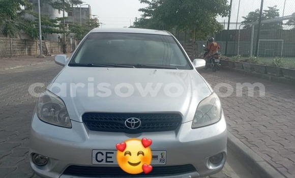 Acheter Occasion Voiture Toyota Matrix Blanc à Cotonou, Benin Acheter Occasion Voiture Toyota Matrix Blanc à Cotonou, Benin
