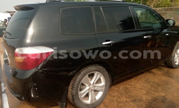 Acheter Occasion Voiture Toyota Highlander Noir à Cotonou, Benin Acheter Occasion Voiture Toyota Highlander Noir à Cotonou, Benin