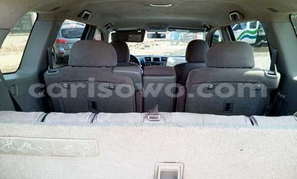 Acheter Occasion Voiture Toyota Highlander Marron à Cotonou, Benin Acheter Occasion Voiture Toyota Highlander Marron à Cotonou, Benin