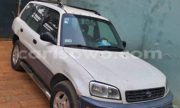 Acheter Occasion Voiture Toyota RAV4 Bleu à Cotonou, Benin Acheter Occasion Voiture Toyota RAV4 Bleu à Cotonou, Benin
