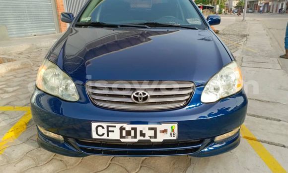 Acheter Occasion Voiture Toyota Corolla Bleu à Cotonou, Benin Acheter Occasion Voiture Toyota Corolla Bleu à Cotonou, Benin