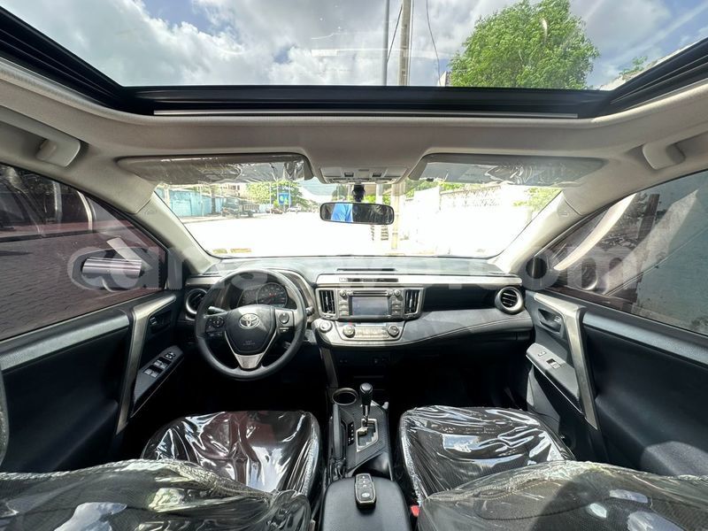 Big with watermark toyota rav4 benin cotonou 19558