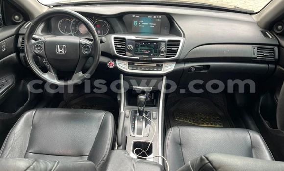 Acheter Occasion Voiture Honda Accord Noir à Cotonou, Benin Acheter Occasion Voiture Honda Accord Noir à Cotonou, Benin