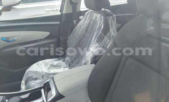 Ra Tuntun Hyundai Tucson Silver Ọkọ̀ in Cotonou ni Benin Ra Tuntun Hyundai Tucson Silver Ọkọ̀ in Cotonou ni Benin