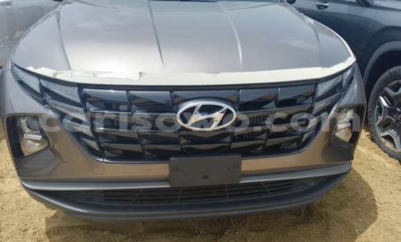 Ra Tuntun Hyundai Tucson Silver Ọkọ̀ in Cotonou ni Benin Ra Tuntun Hyundai Tucson Silver Ọkọ̀ in Cotonou ni Benin