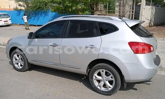 Buy Used Nissan Bassara Other Car in Cotonou in Benign