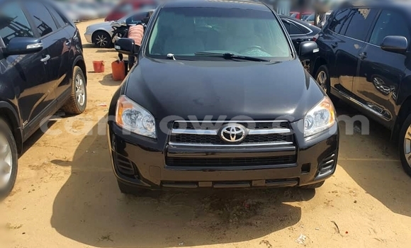 Ra Àlòkù Toyota RAV4 Black Ọkọ̀ in Porto Novo ni Benin Ra Àlòkù Toyota RAV4 Black Ọkọ̀ in Porto Novo ni Benin