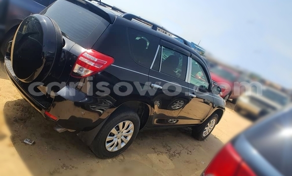 Ra Àlòkù Toyota RAV4 Black Ọkọ̀ in Porto Novo ni Benin Ra Àlòkù Toyota RAV4 Black Ọkọ̀ in Porto Novo ni Benin