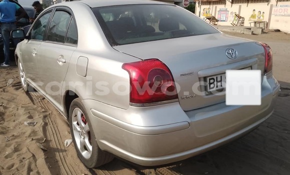 Buy Used Toyota Avensis Silver Car in Cotonou in Benign