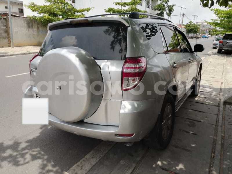 Big with watermark toyota rav4 benin cotonou 19601