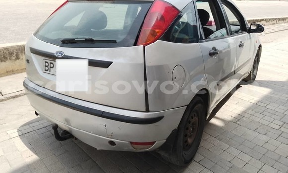 Acheter Occasion Voiture Ford Focus Gris à Cotonou, Benin Acheter Occasion Voiture Ford Focus Gris à Cotonou, Benin