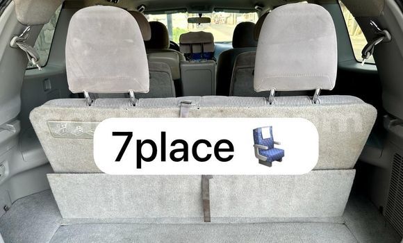 Sayi Na hannu Toyota Highlander Azurfa Mota in Cotonou a Benin Sayi Na hannu Toyota Highlander Azurfa Mota in Cotonou a Benin