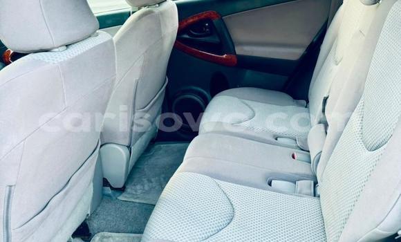 Sayi Na hannu Toyota RAV4 Blue Mota in Abomey Calavi a Benin Sayi Na hannu Toyota RAV4 Blue Mota in Abomey Calavi a Benin