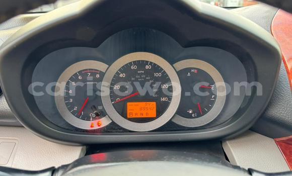 Sayi Na hannu Toyota RAV4 Blue Mota in Abomey Calavi a Benin Sayi Na hannu Toyota RAV4 Blue Mota in Abomey Calavi a Benin