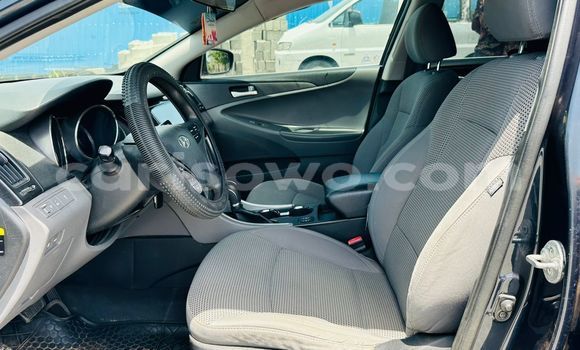 Sayi Na hannu Hyundai Sonata Black Mota in Cotonou a Benin Sayi Na hannu Hyundai Sonata Black Mota in Cotonou a Benin