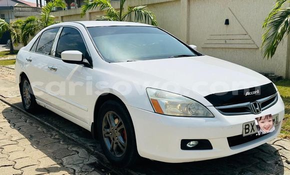 Buy Used Honda Accord White Car in Cotonou in Benign Buy Used Honda Accord White Car in Cotonou in Benign