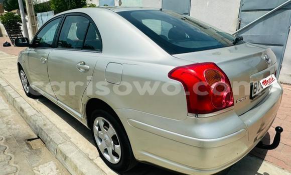 Acheter Occasion Voiture Toyota Avensis Gris à Cotonou, Benin