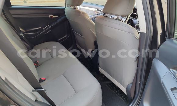 Sayi Na hannu Toyota Matrix Black Mota in Cotonou a Benin Sayi Na hannu Toyota Matrix Black Mota in Cotonou a Benin