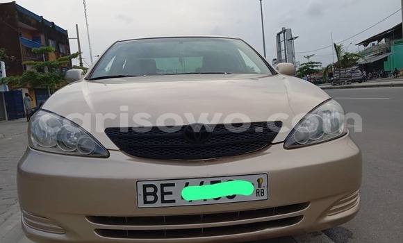 Ra Àlòkù Toyota Camry Brown Ọkọ̀ in Cotonou ni Benin Ra Àlòkù Toyota Camry Brown Ọkọ̀ in Cotonou ni Benin