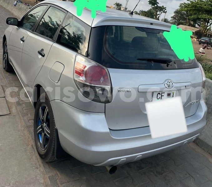 Big with watermark toyota matrix benin cotonou 19621