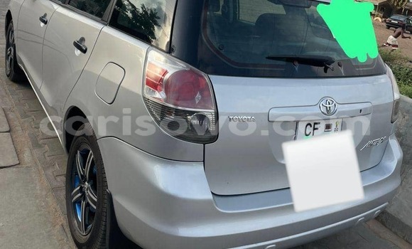 Acheter Occasion Voiture Toyota Matrix Bleu à Cotonou, Benin Acheter Occasion Voiture Toyota Matrix Bleu à Cotonou, Benin