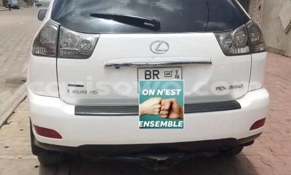 Ra Àlòkù Lexus RX 330 funfun Ọkọ̀ in Cotonou ni Benin