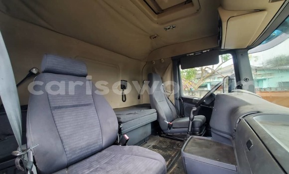 Sayi Na hannu Simca 1300/1500 Blue Mota in Cotonou a Benin Sayi Na hannu Simca 1300/1500 Blue Mota in Cotonou a Benin