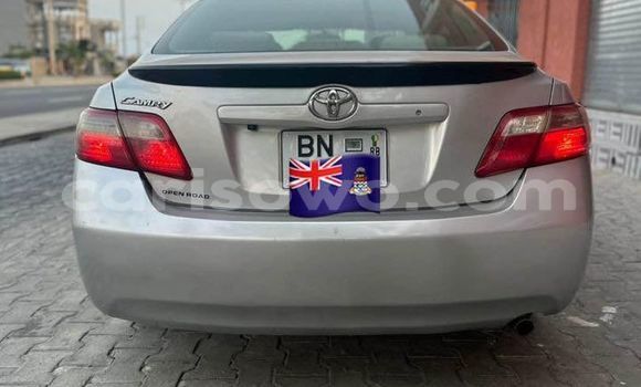 Ra Àlòkù Toyota Camry Silver Ọkọ̀ in Cotonou ni Benin Ra Àlòkù Toyota Camry Silver Ọkọ̀ in Cotonou ni Benin