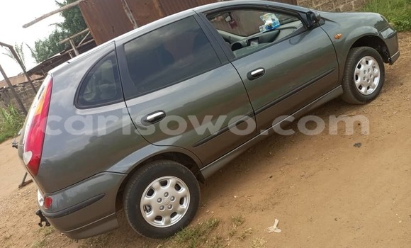 Ra Àlòkù Nissan Tino Black Ọkọ̀ in Abomey Calavi ni Benin Ra Àlòkù Nissan Tino Black Ọkọ̀ in Abomey Calavi ni Benin