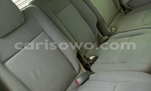 Ra Àlòkù Nissan Tino Black Ọkọ̀ in Abomey Calavi ni Benin Ra Àlòkù Nissan Tino Black Ọkọ̀ in Abomey Calavi ni Benin