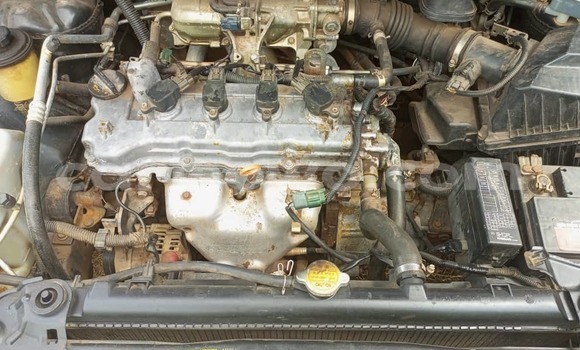 Ra Àlòkù Nissan Tino Black Ọkọ̀ in Abomey Calavi ni Benin Ra Àlòkù Nissan Tino Black Ọkọ̀ in Abomey Calavi ni Benin