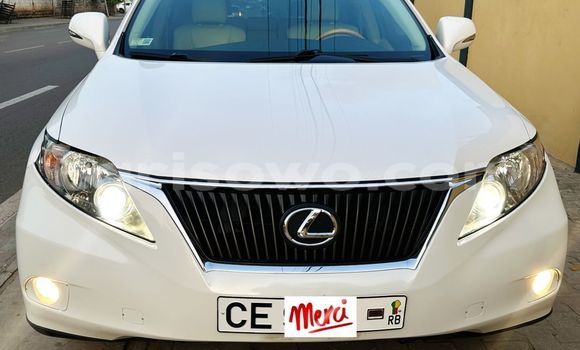 Sayi Na hannu Lexus RX 350 White Mota in Cotonou a Benin Sayi Na hannu Lexus RX 350 White Mota in Cotonou a Benin