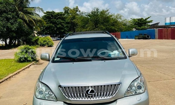 Sayi Na hannu Lexus RX 330 Azurfa Mota in Cotonou a Benin Sayi Na hannu Lexus RX 330 Azurfa Mota in Cotonou a Benin