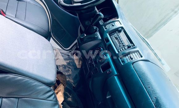 Buy Used Toyota Hiace White Car in Cotonou in Benign Buy Used Toyota Hiace White Car in Cotonou in Benign