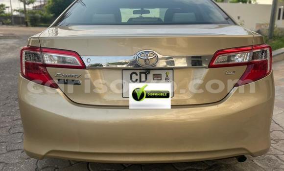 Sayi Na hannu Toyota Camry (Japan) Brown Mota in Cotonou a Benin Sayi Na hannu Toyota Camry (Japan) Brown Mota in Cotonou a Benin