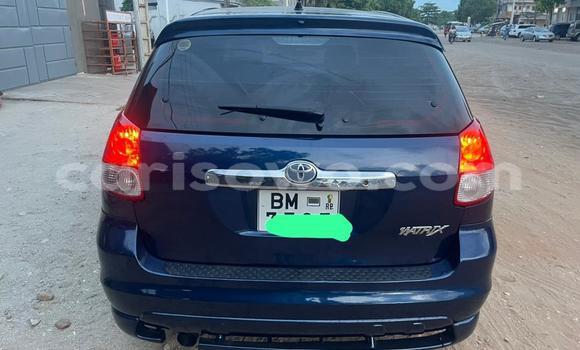 Ra Àlòkù Toyota Matrix Blue Ọkọ̀ in Cotonou ni Benin Ra Àlòkù Toyota Matrix Blue Ọkọ̀ in Cotonou ni Benin