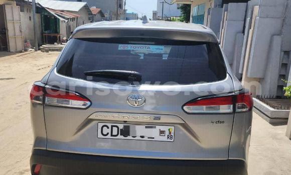 Acheter Occasion Voiture Toyota Crown Gris à Cotonou, Benin Acheter Occasion Voiture Toyota Crown Gris à Cotonou, Benin